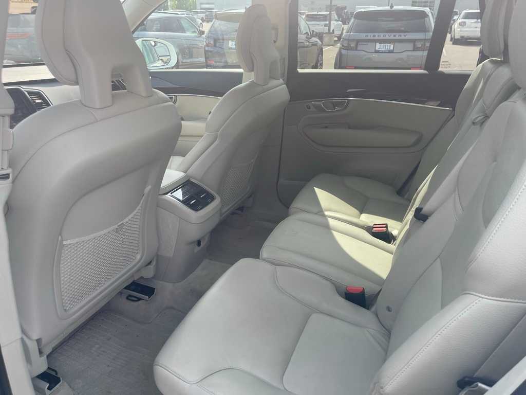Thumbnail: 2016 Volvo XC90 - 10