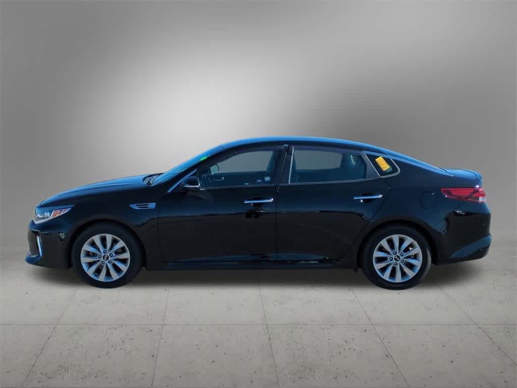 2018 Kia Optima LX photo 3