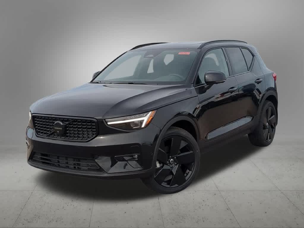 2026 Volvo XC40