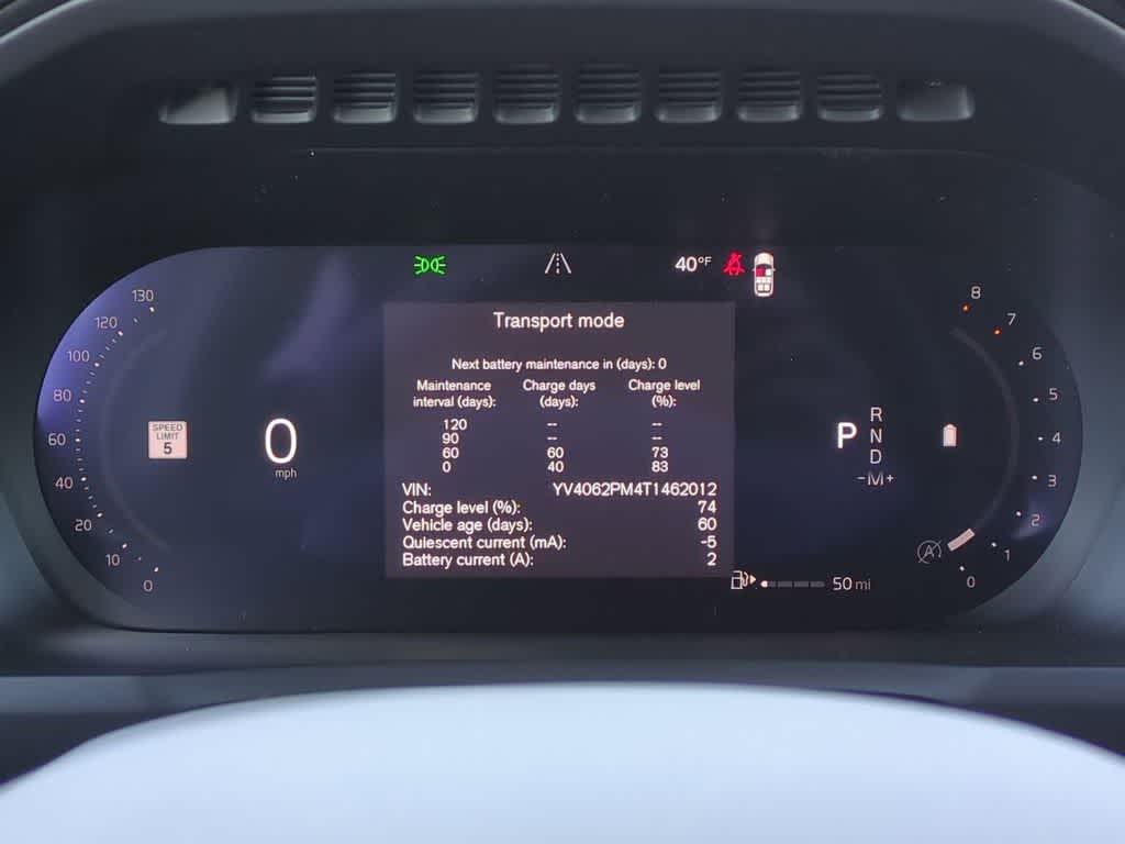 Thumbnail: 2026 Volvo XC90 - 32