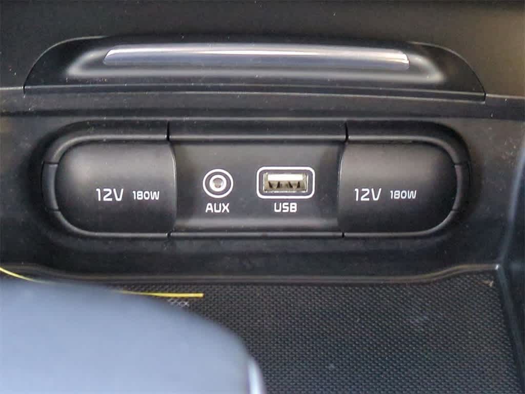 Thumbnail: 2018 Kia Optima - 28