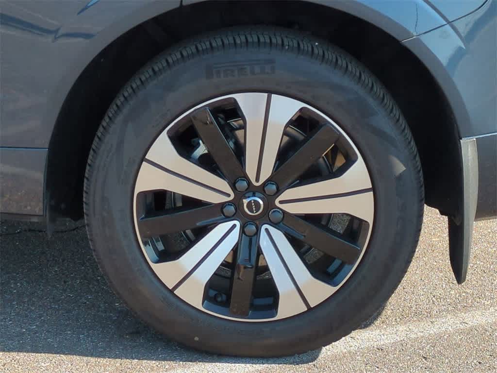 Thumbnail: 2025 Volvo XC60 - 12