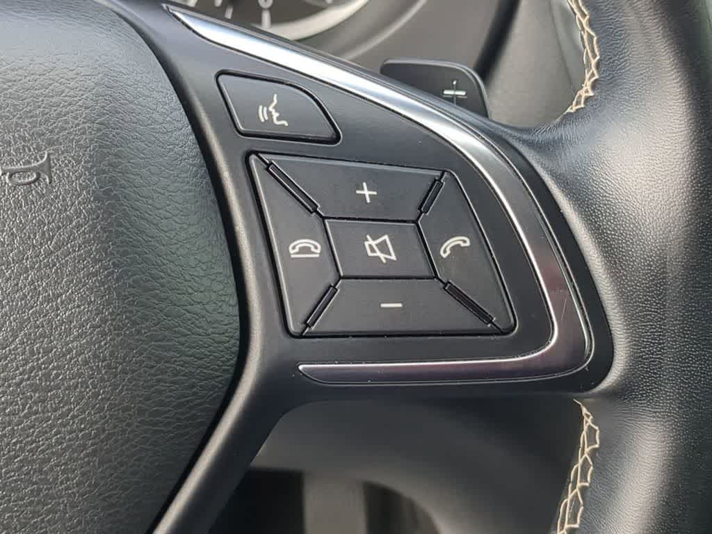 Thumbnail: 2018 INFINITI QX30 - 23