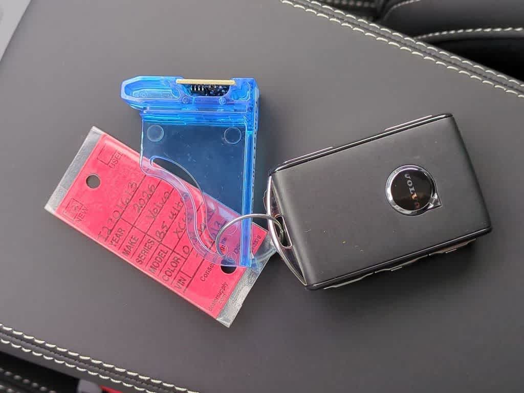 Thumbnail: 2026 Volvo XC40 - 34