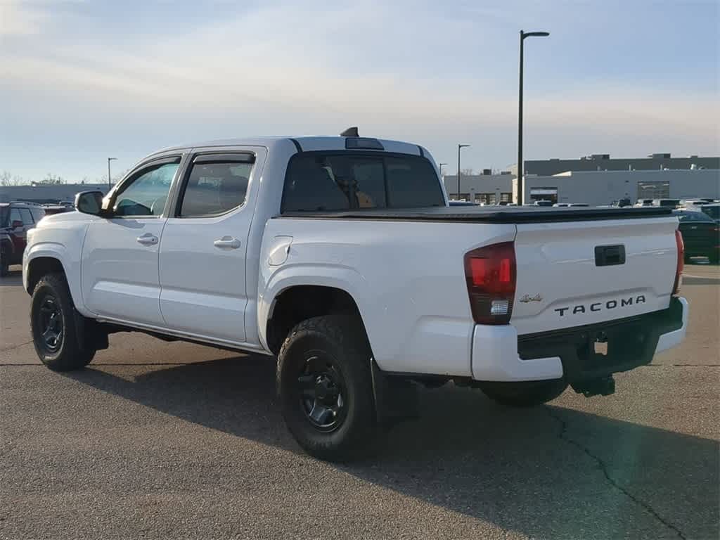 Thumbnail: 2019 Toyota Tacoma - 4