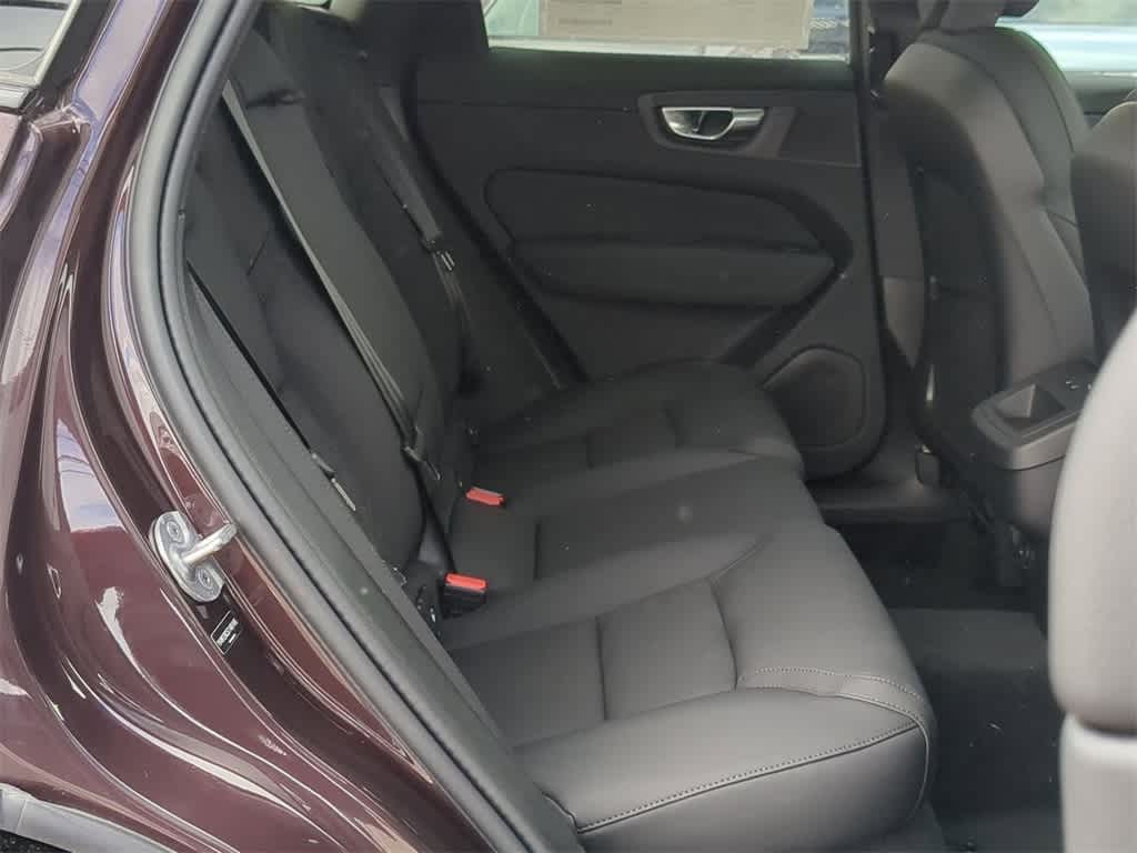 Thumbnail: 2026 Volvo XC60 - 19