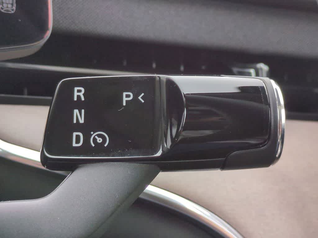 Thumbnail: 2025 Volvo EX90 - 33