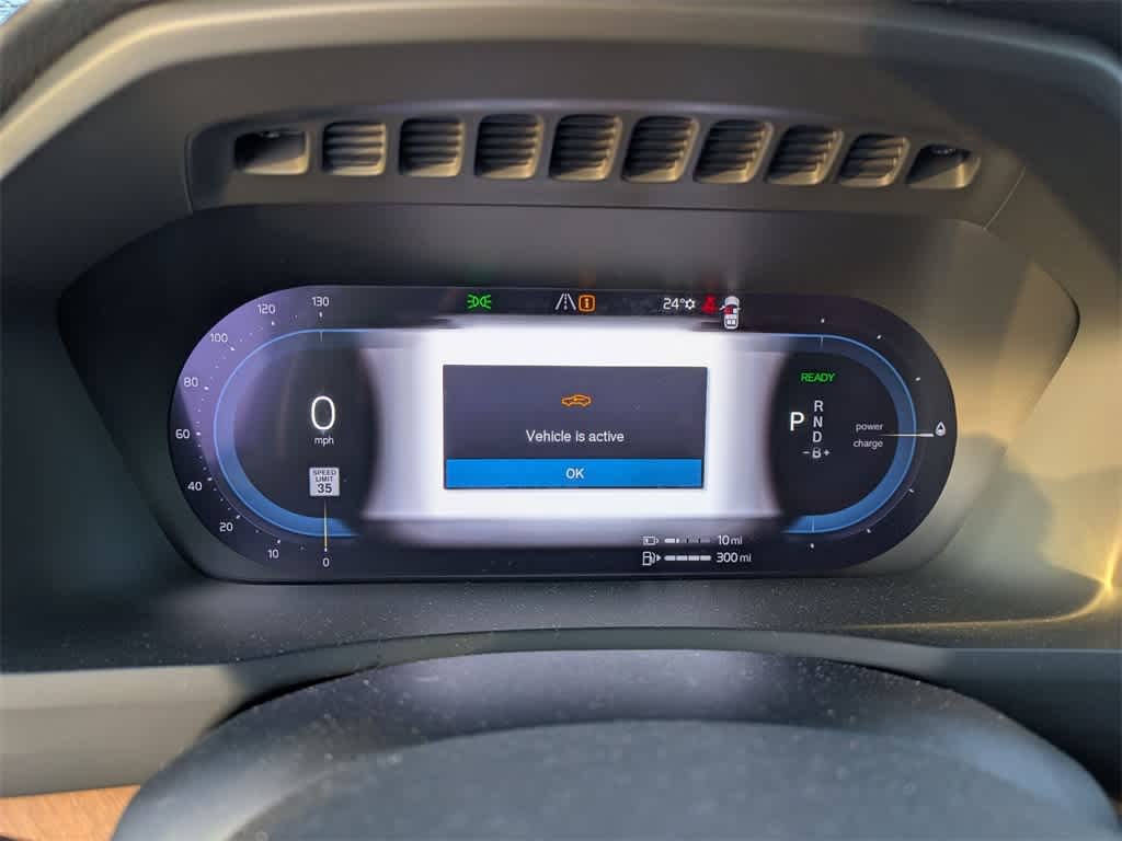 Thumbnail: 2025 Volvo XC90 - 33