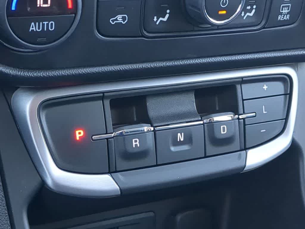 Thumbnail: 2022 GMC Terrain - 29