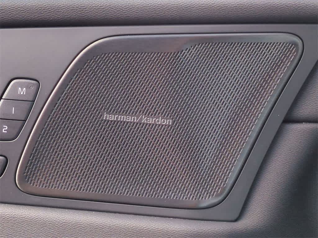 Thumbnail: 2026 Volvo XC60 - 30