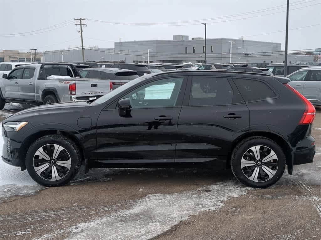 Certified 2025 Volvo XC60 plug-in hybrid T8 Core SUV