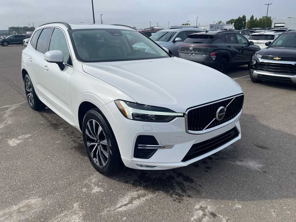 Thumbnail: 2023 Volvo XC60 - 7