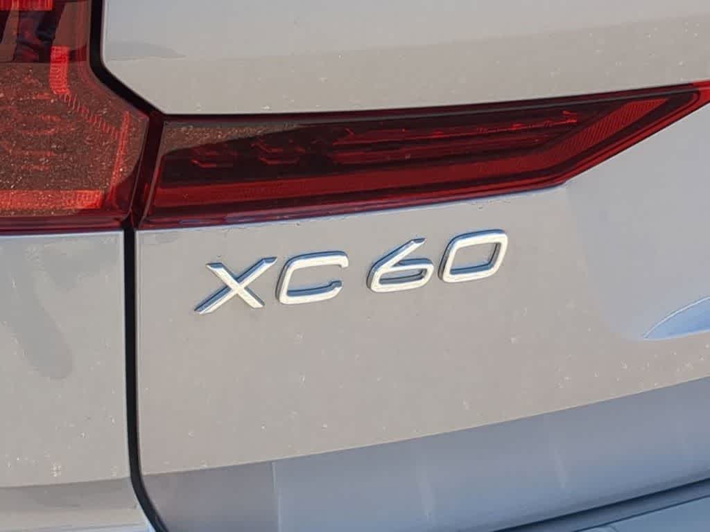 Thumbnail: 2026 Volvo XC60 - 12