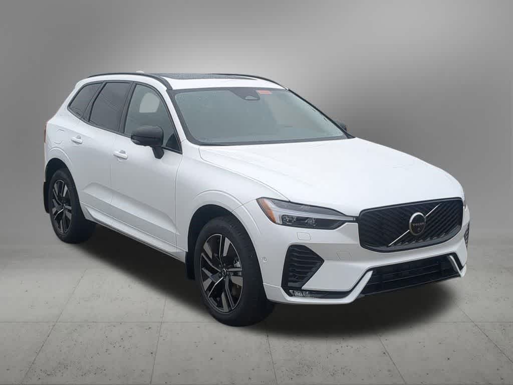 Thumbnail: 2026 Volvo XC60 - 8
