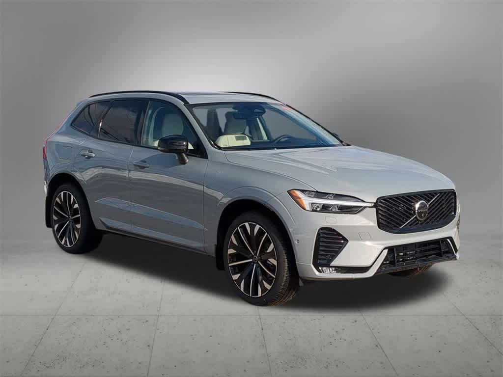 Thumbnail: 2026 Volvo XC60 - 8