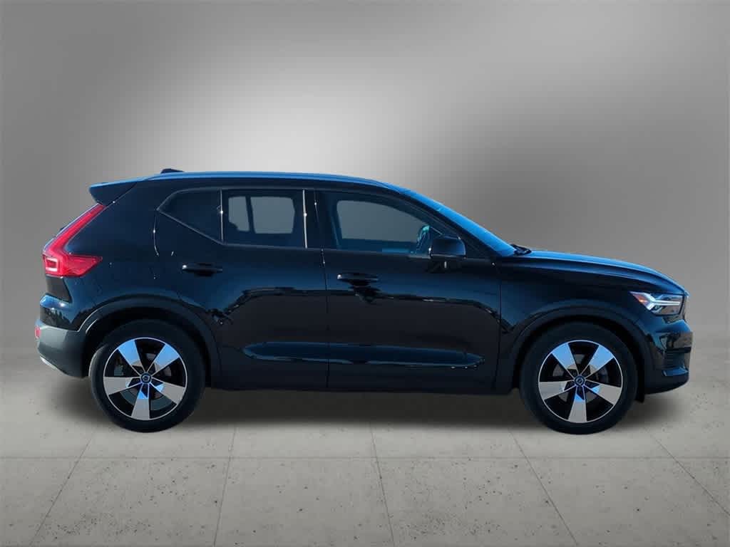 Thumbnail: 2020 Volvo XC40 - 6