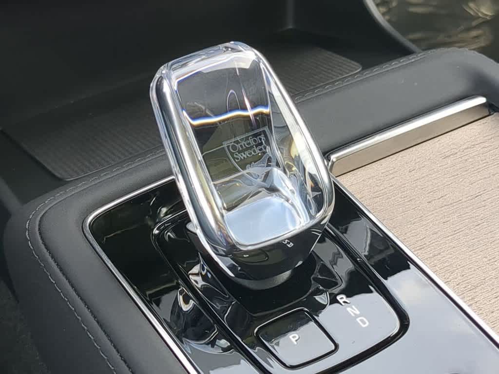 2026 Volvo XC90 Plus - Photo 30