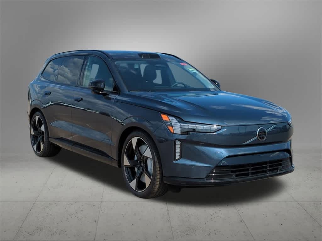 Thumbnail: 2025 Volvo EX90 - 8