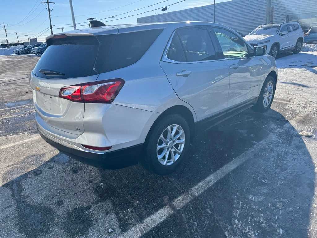 Thumbnail: 2020 Chevrolet Equinox - 5