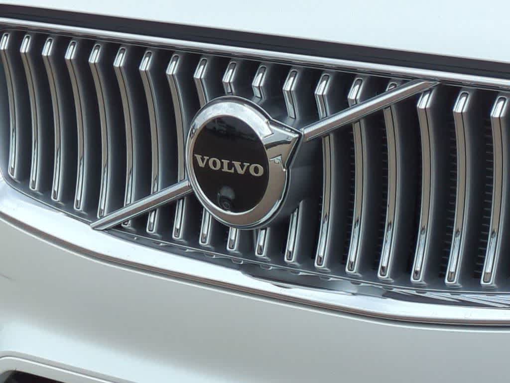 Thumbnail: 2023 Volvo XC90 - 9