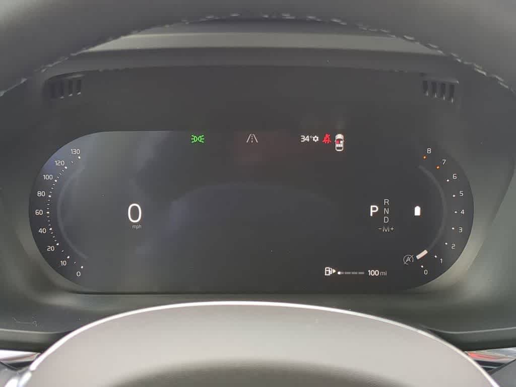 Thumbnail: 2026 Volvo XC60 - 32