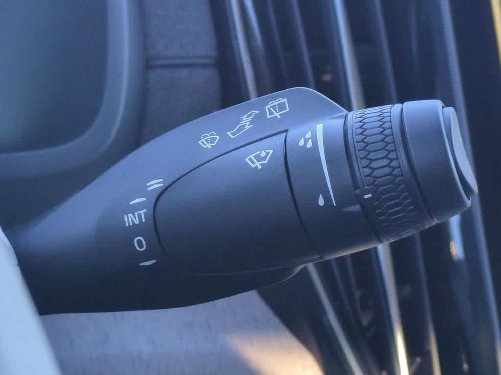 Thumbnail: 2026 Volvo XC90 - 25