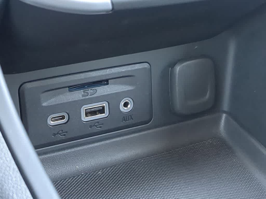 Thumbnail: 2022 GMC Terrain - 28