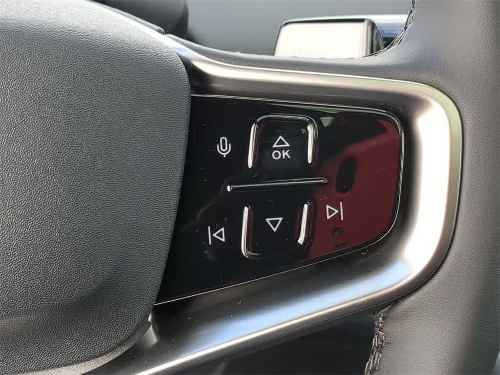 Thumbnail: 2026 Volvo EX30 - 23