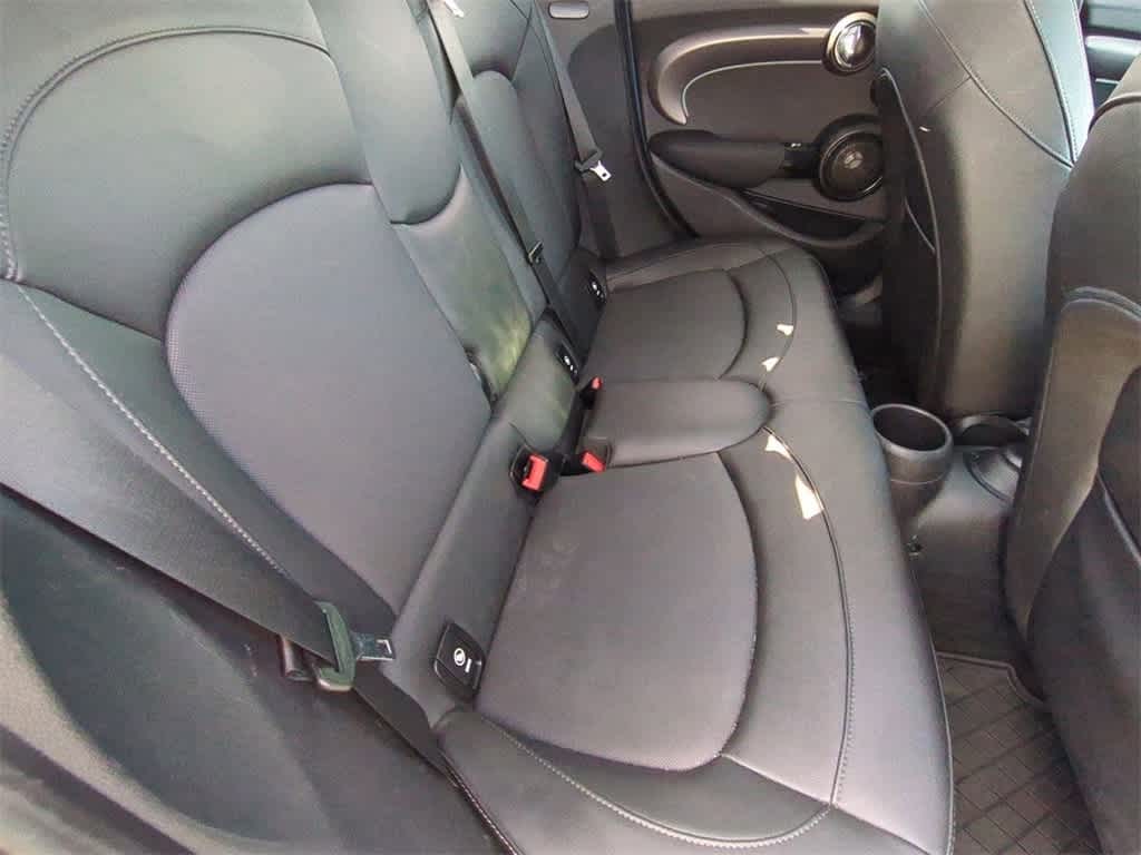 Thumbnail: 2022 MINI Cooper Hardtop - 19