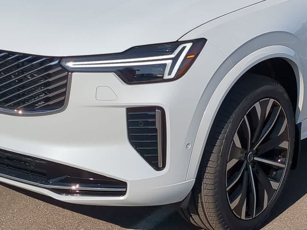 Thumbnail: 2026 Volvo XC90 - 10