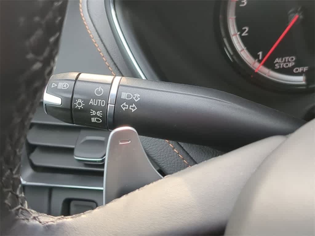 Thumbnail: 2022 Cadillac CT5 - 25