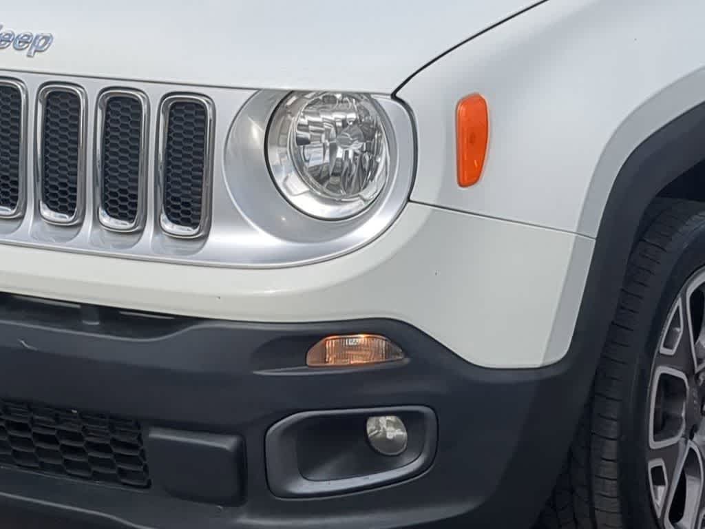 Thumbnail: 2015 Jeep Renegade - 10
