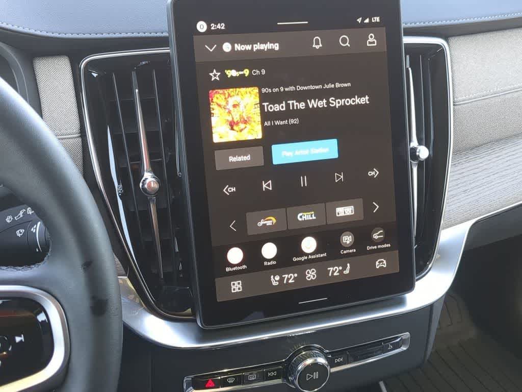 Thumbnail: 2026 Volvo XC90 - 26