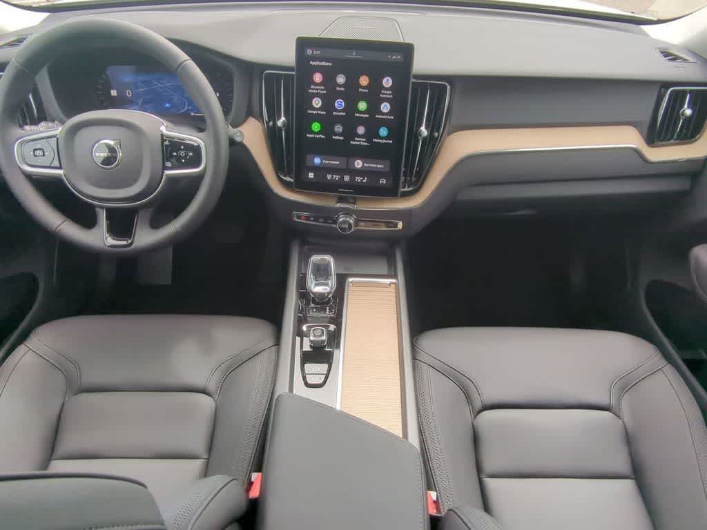 Thumbnail: 2026 Volvo XC60 - 14