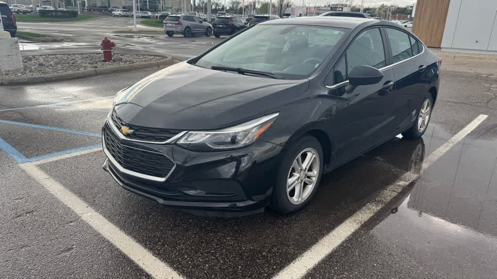 2017 Chevrolet Cruze LT -
                  Troy, MI
