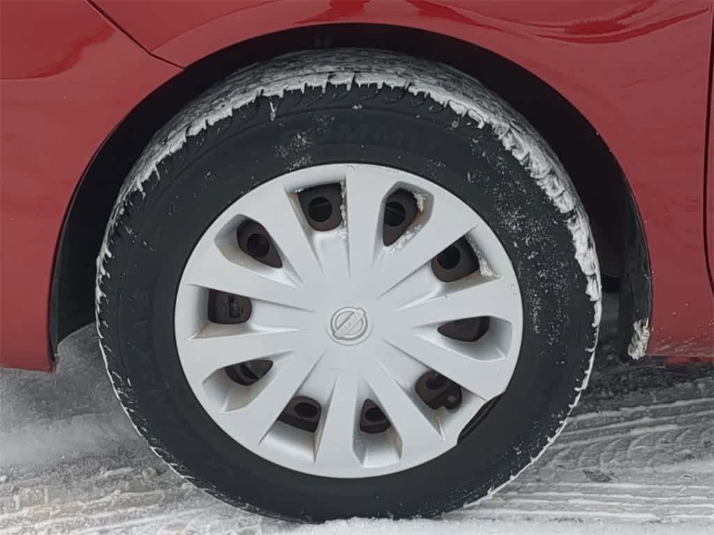 Thumbnail: 2019 Nissan Versa - 13