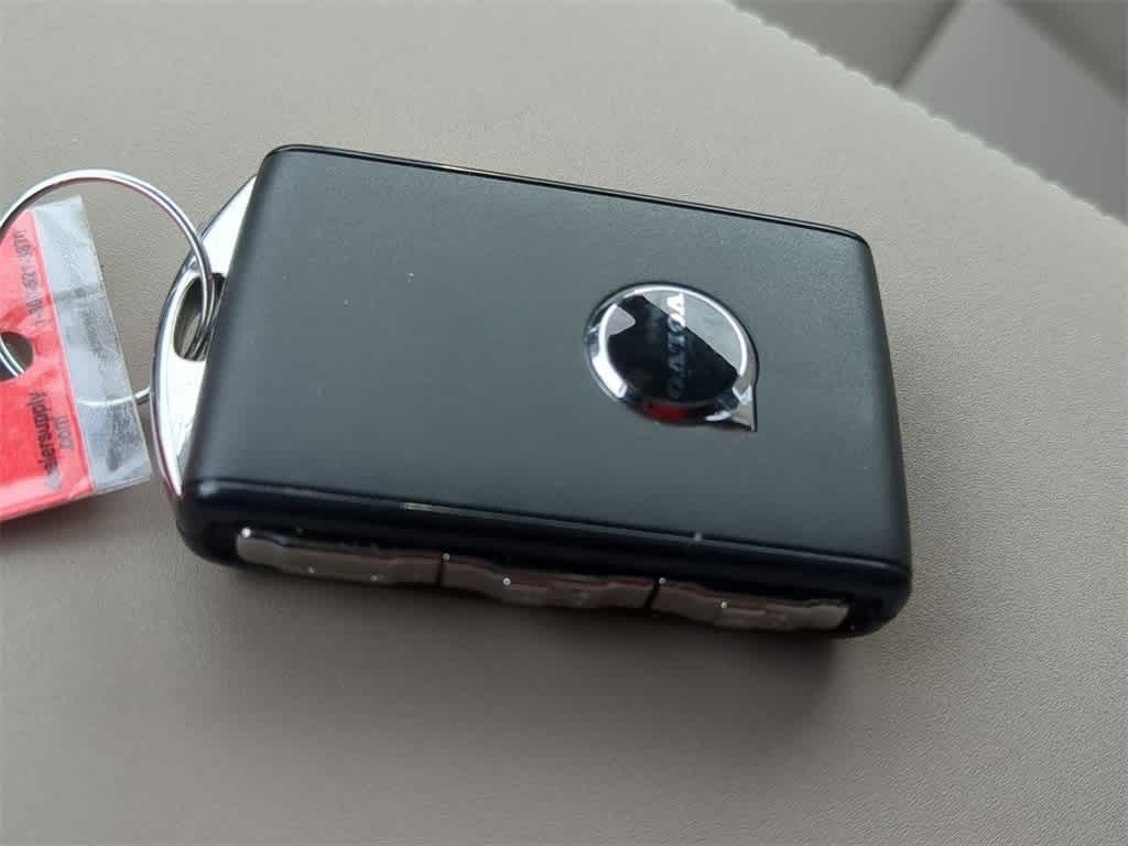 Thumbnail: 2026 Volvo XC90 - 31