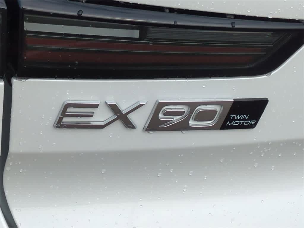 Thumbnail: 2025 Volvo EX90 - 12