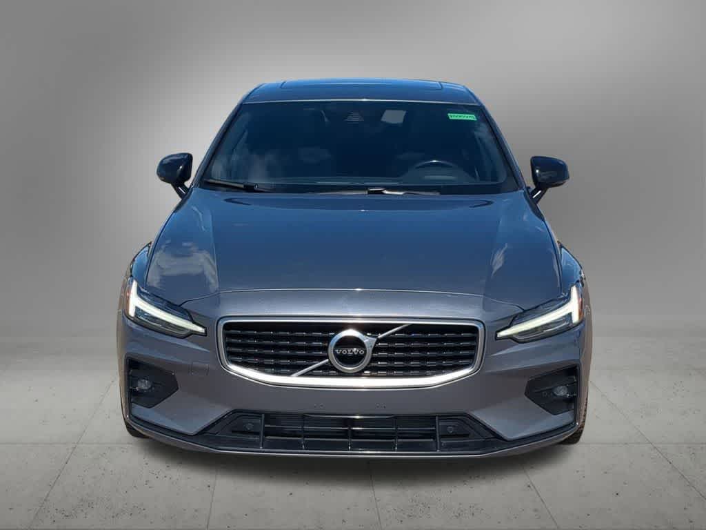 Thumbnail: 2019 Volvo S60 - 9