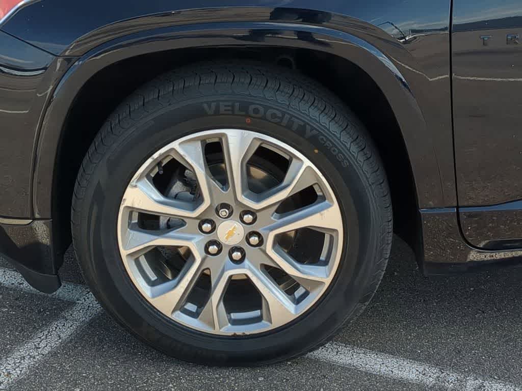 Thumbnail: 2020 Chevrolet Traverse - 13