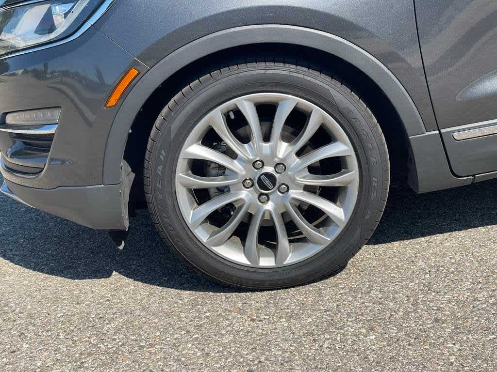 Thumbnail: 2017 Lincoln MKC - 12