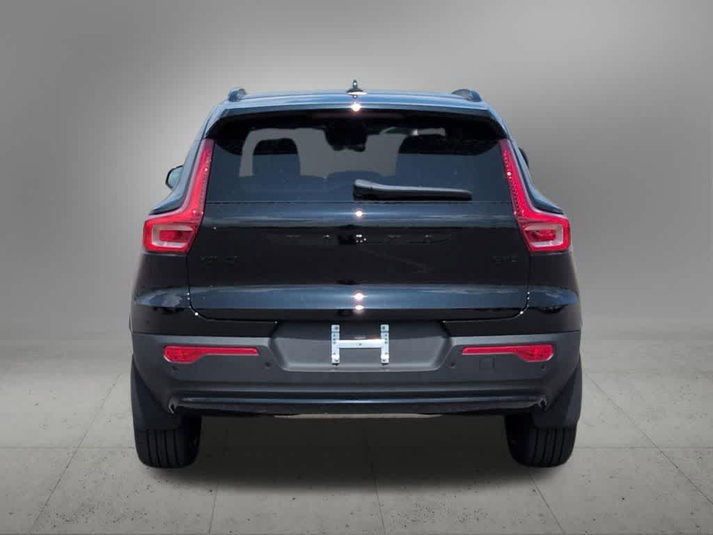 Thumbnail: 2026 Volvo XC40 - 5