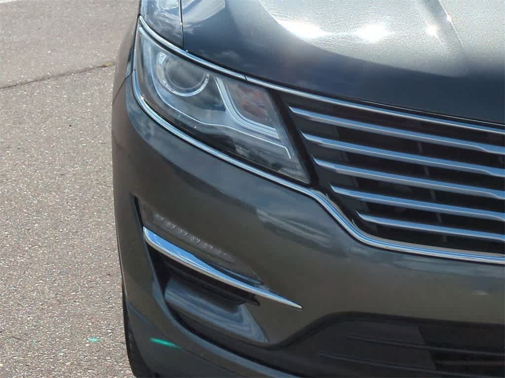 Thumbnail: 2017 Lincoln MKC - 10