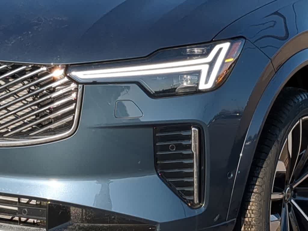 Thumbnail: 2026 Volvo XC90 - 10