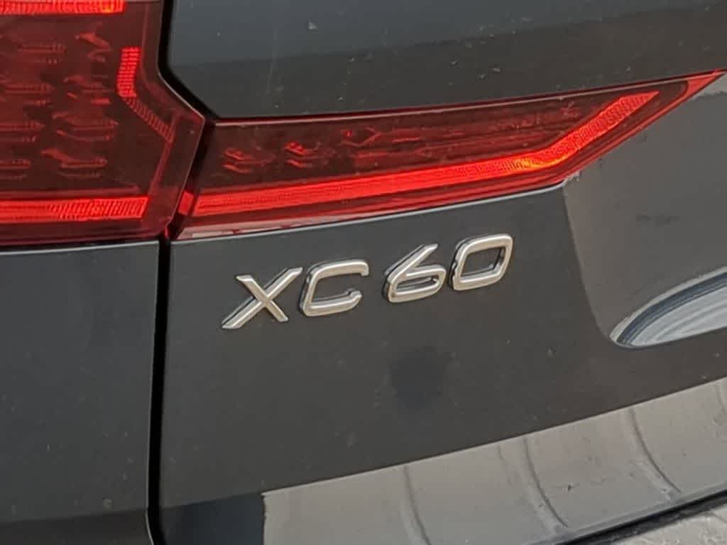 Thumbnail: 2026 Volvo XC60 - 12