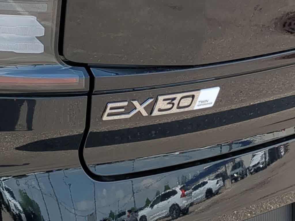 Thumbnail: 2026 Volvo EX30 - 12