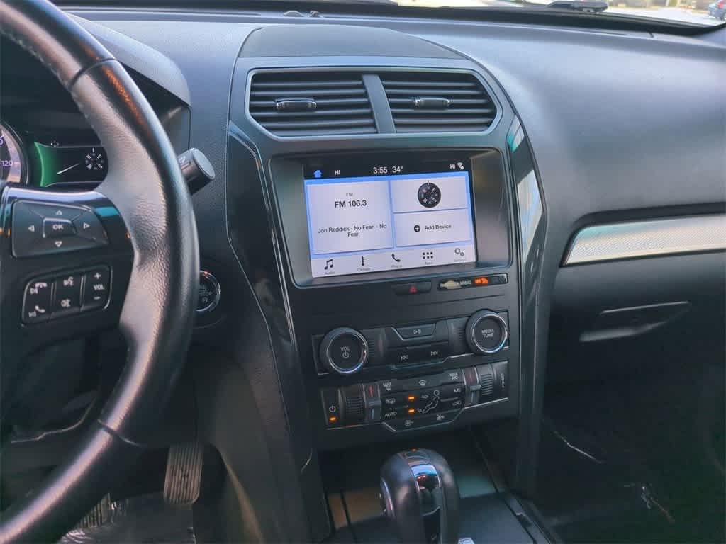 Thumbnail: 2019 Ford Explorer - 18