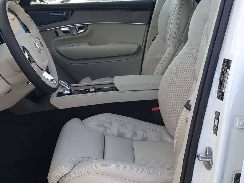 Thumbnail: 2026 Volvo XC90 - 15