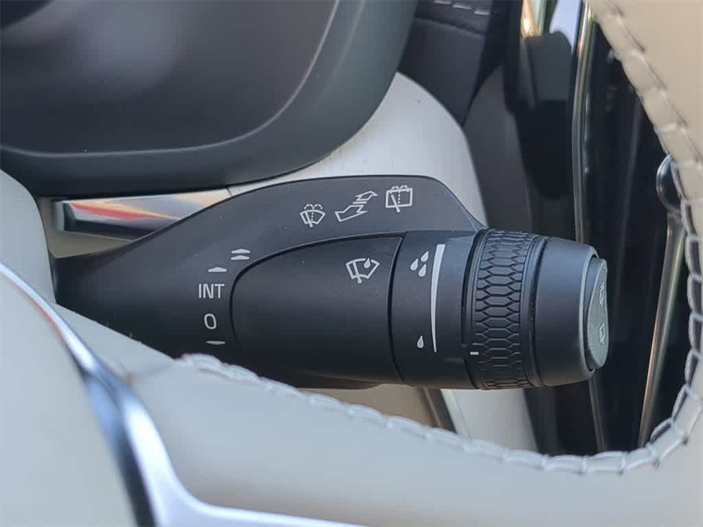 Thumbnail: 2026 Volvo XC60 - 24