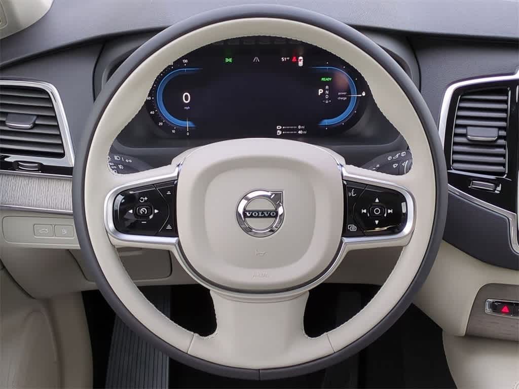 Thumbnail: 2025 Volvo XC90 - 23